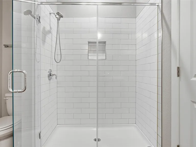 135 Pinnacle Ln #A — Photo 13