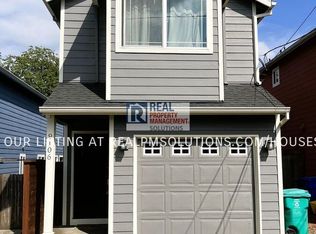 9106 N Bayard Ave, Portland, OR 97217