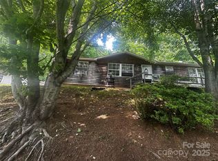 193 Green Cove Rd, Bakersville, NC 28705
