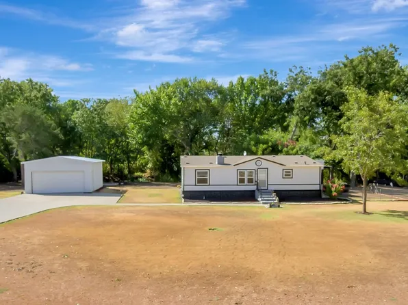 273 Kelly Brook Ln, Weatherford, TX 76087