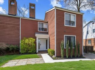 704 Ticonderoga Ave, Severna Park, MD