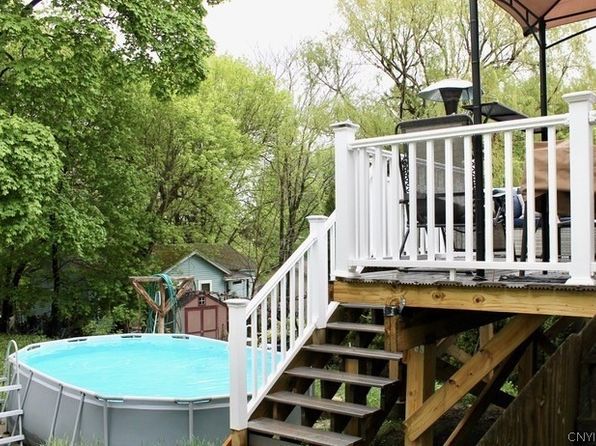 313 Boyden St FLOOR 1