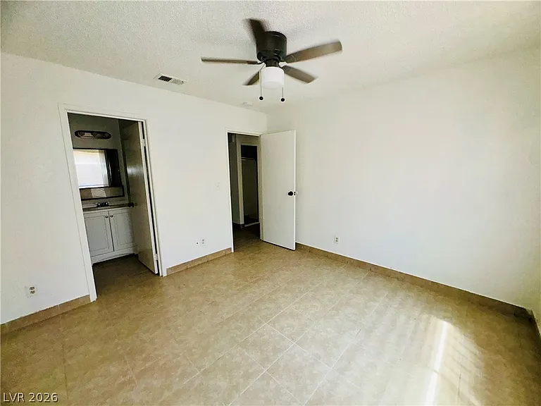 4581 Macher Way #C — Photo 10