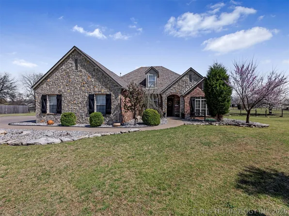 19592 E 73rd Pl N, Owasso, OK 74055