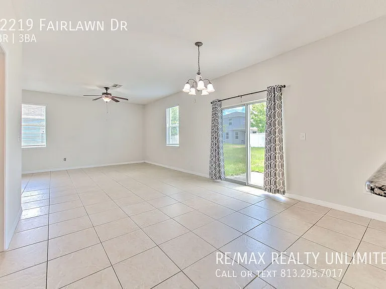 12219 Fairlawn Dr — Photo 12