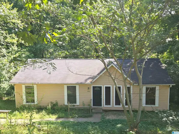 920 Wear Dr, Birmingham, AL 35235
