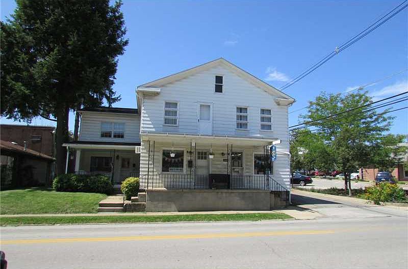1st image of 124-126 S Market St #128