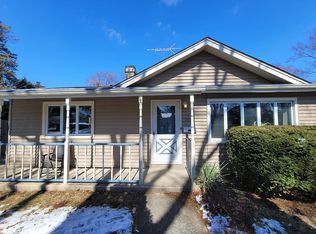 1007 E Elm St, Wheaton, IL 60189