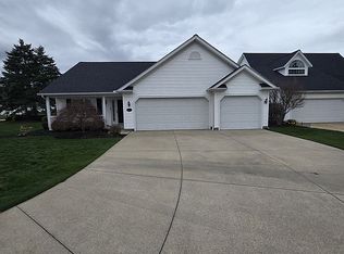 813 Cornflower Ln, Madison, OH