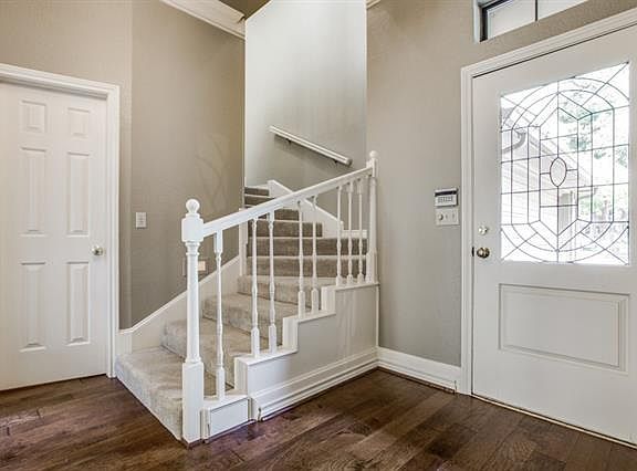 3rd image of 2405 Forest Ct