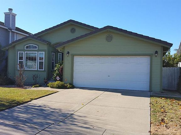 2nd image of 1711 Bonaire Cir
