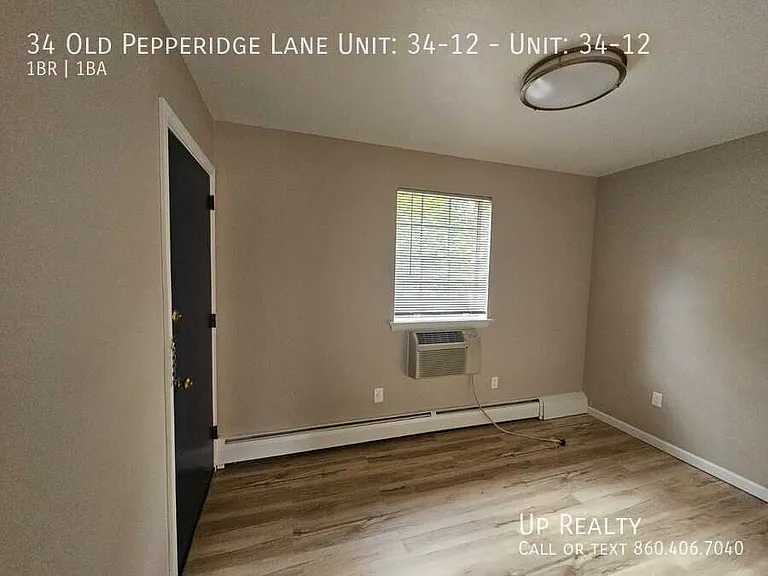 34 Old Pepperidge Ln #12 — Photo 4