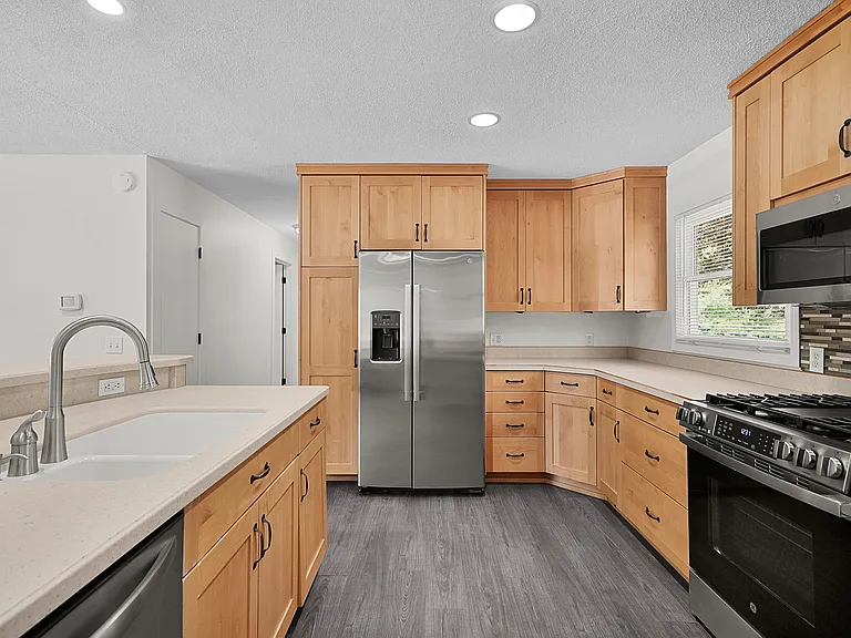 1753 Jason Ct — Photo 6