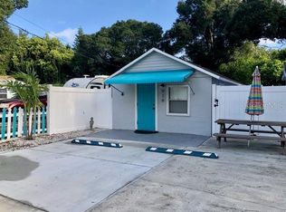 916 Hawkins St, Clearwater, FL 33756