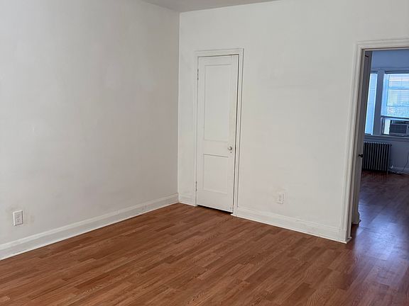 2nd image of 1504 N Ellwood Ave APT 1