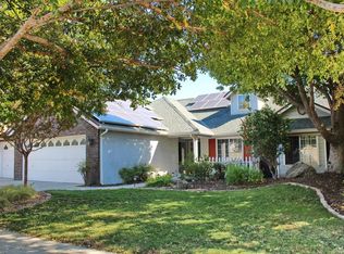 953 N Harvard Ave, Clovis, CA 93611