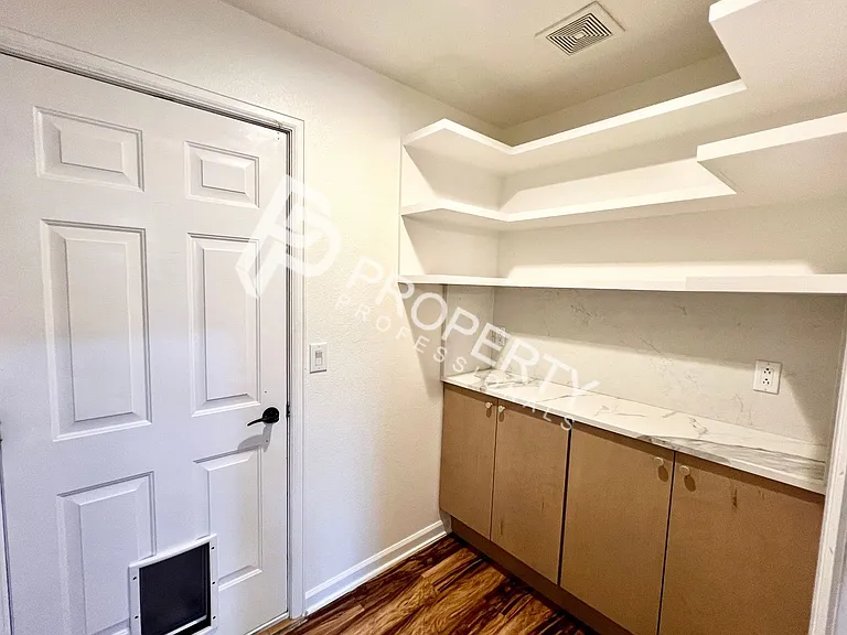 143 Current Dr — Photo 7