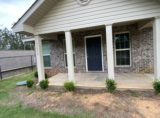 9760 Dolive Rd #A, Daphne, AL 36527