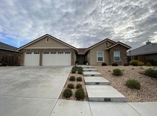 105 Ralphs Dr, Hollister, CA 95023