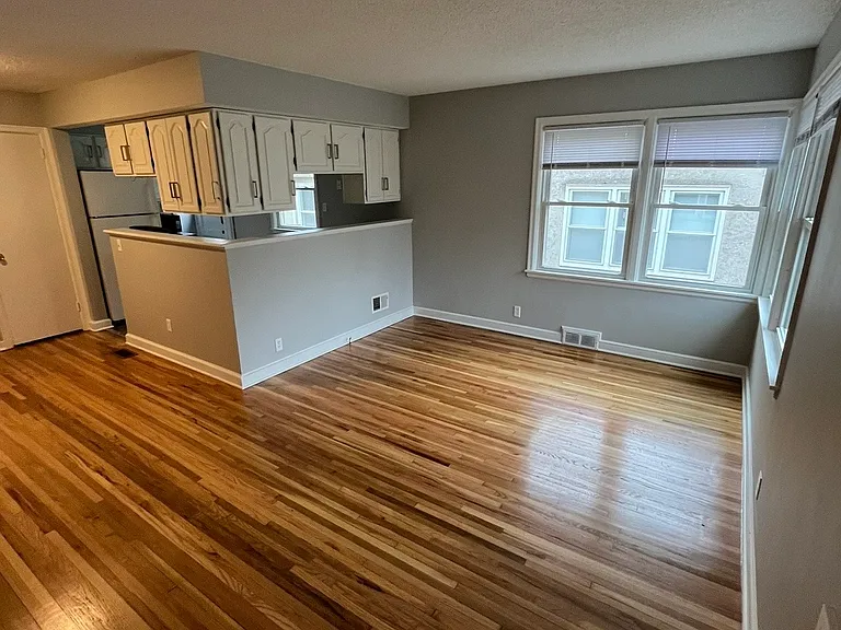 3811 France Ave S — Photo 3
