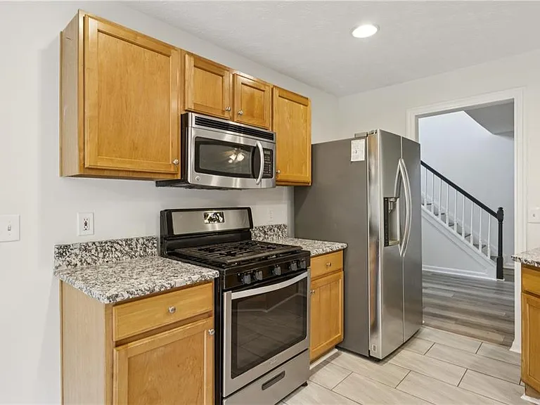 208 Carrington Way — Photo 13