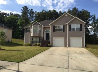 7654 Pond View Ln, Lithonia, GA 30058