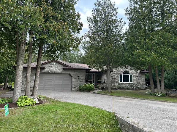 55 Shamrock Blvd, South Bruce Peninsula, ON N0H 2T0