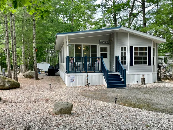 1088 Club Sebago Way, Casco, ME 04015