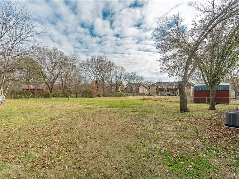 372 S Crossover Rd — Photo 4