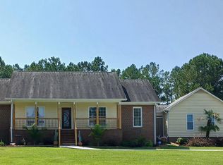 176 Waters Edge Dr, Lizella, GA 31052