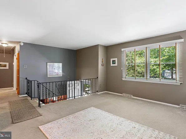227 Chestnut Ave, Lindenwold, NJ 08021