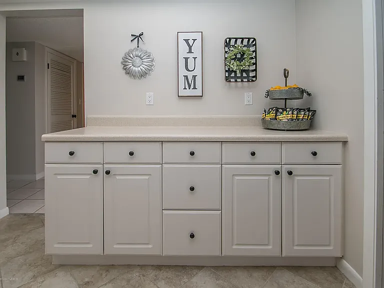 200 S Sykes Creek Pkwy — Photo 3