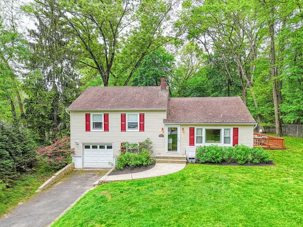 53 Millspaugh Lane, Bardonia, NY 10954