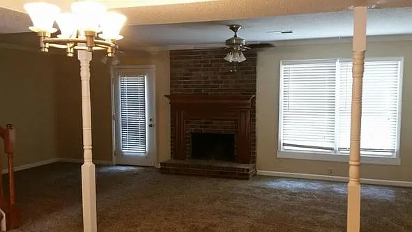 1704 Twin Brooks Dr — Photo 6