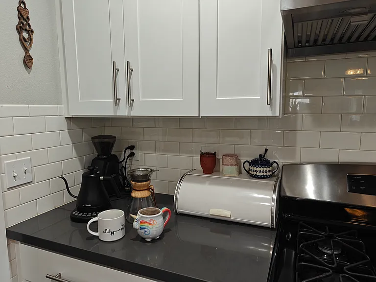 4703 S Thistle St — Photo 6