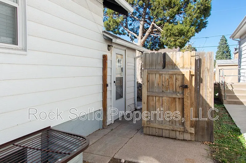 1 bed, 1.0 bath, 600 sqft, $1,095 — Photo 1