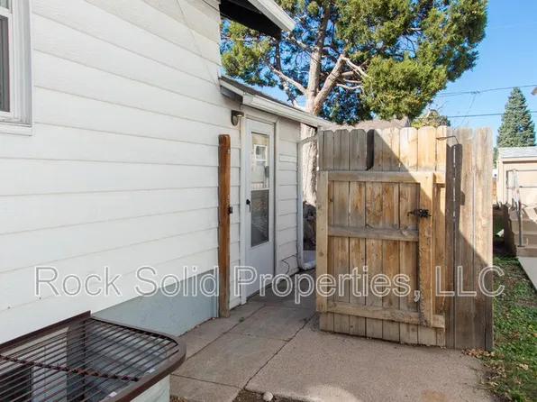 516 E 6th St #B, Cheyenne, WY 82007
