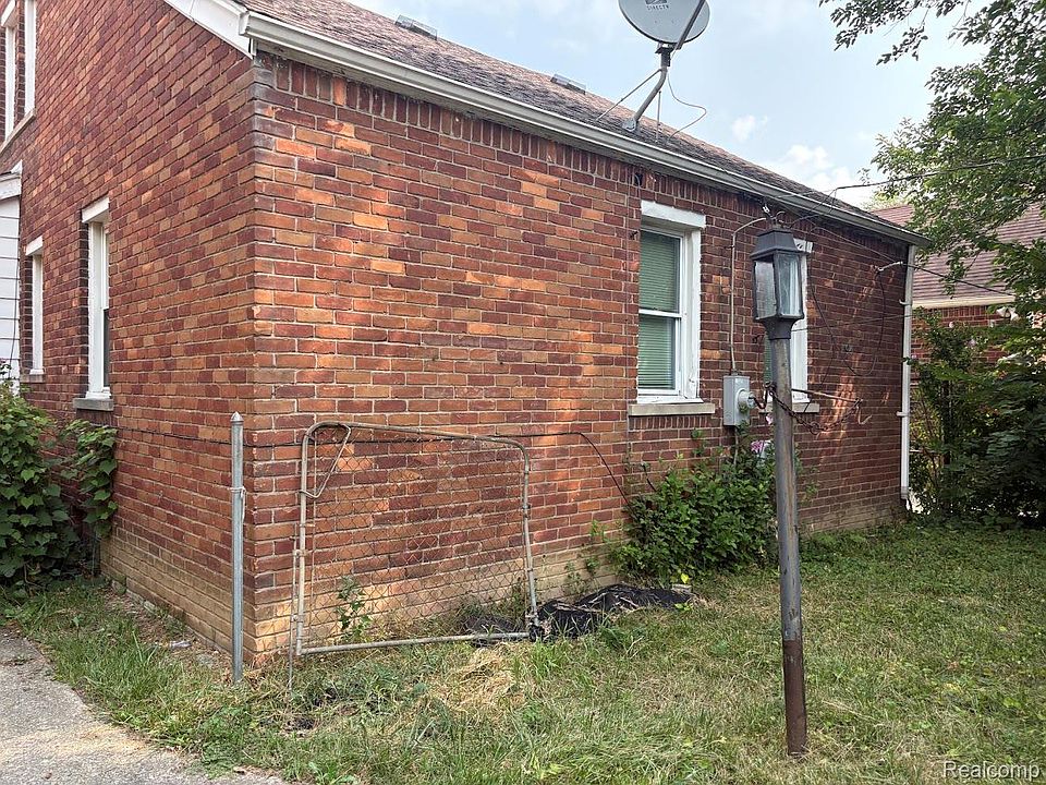 2nd image of 13892 Eastburn St