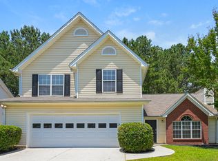 335 Shadetree Ln, Lawrenceville, GA 30044