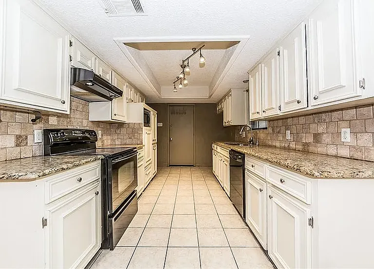4014 Double Tree Trl