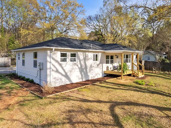 2nd image of 322 Piedmont Park Rd