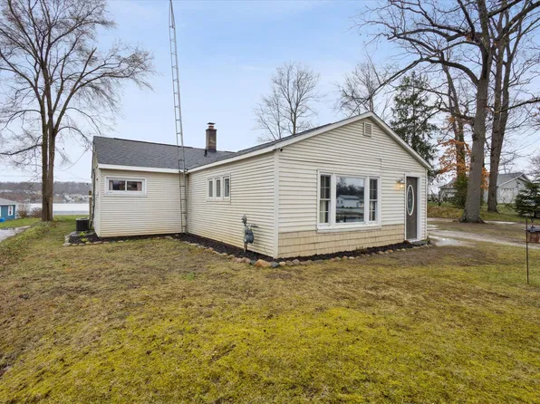 524 W Hickory Rd, Battle Creek, MI 49017