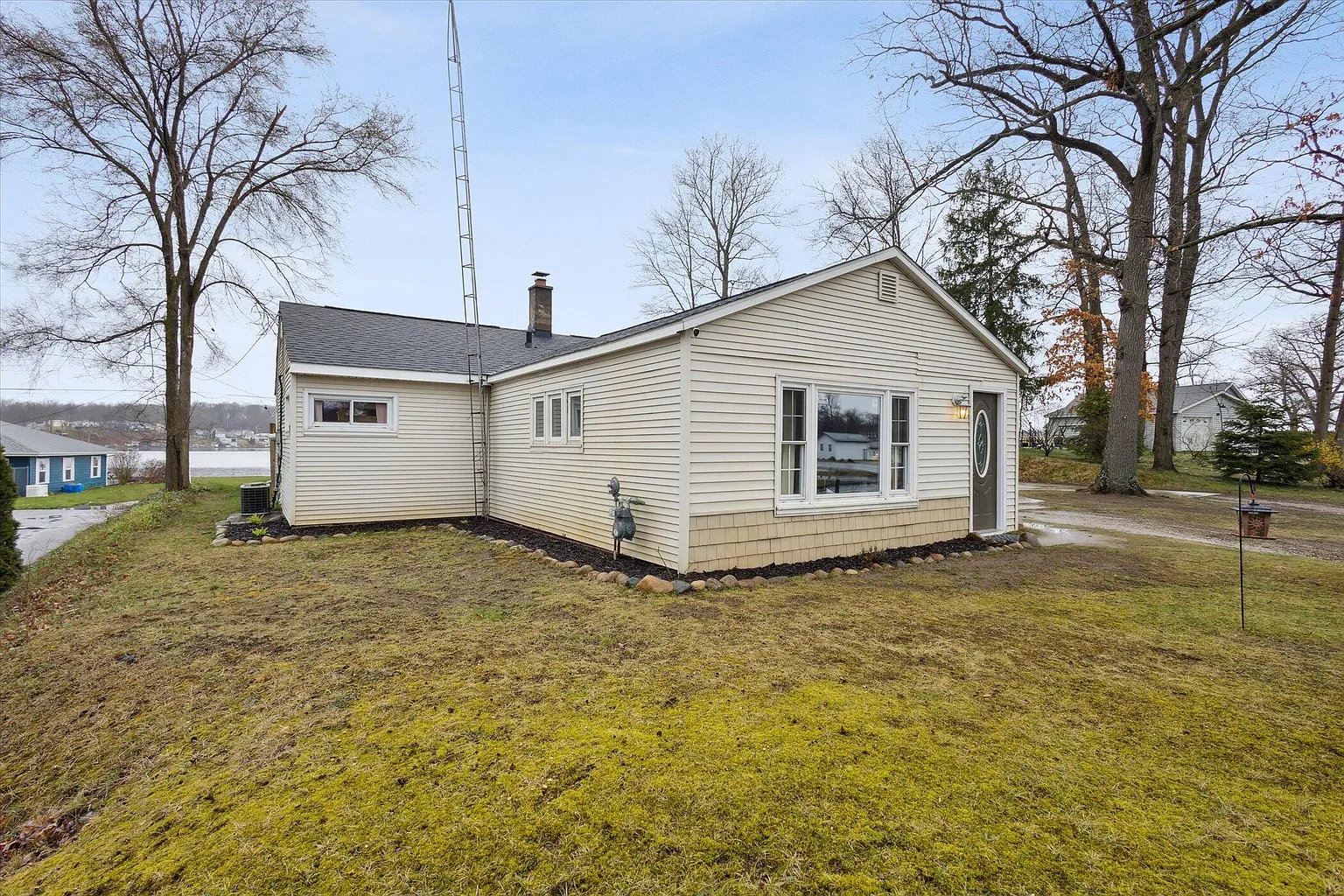 524 W Hickory Rd photo 1