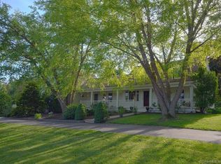 58 Woods Hill Rd, Northford, CT 06472