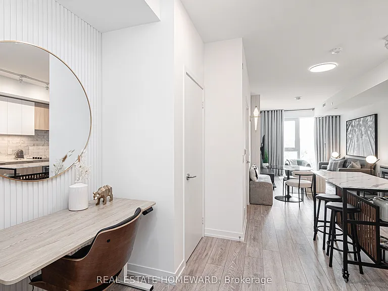 2020 Bathurst St #502 — Photo 18