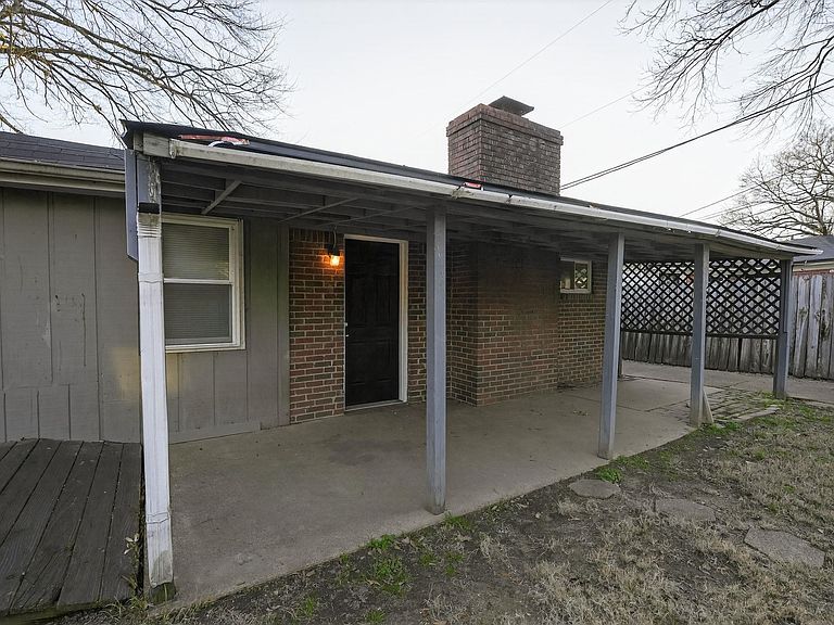 Listing photo 4