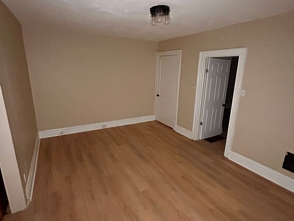 4th image of 4726 S Grand Blvd #1N-1S-2S