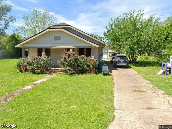 1408 Lyons St, Vinton, LA 70668