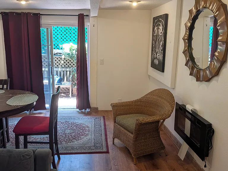 823 Maple St #2 — Photo 59