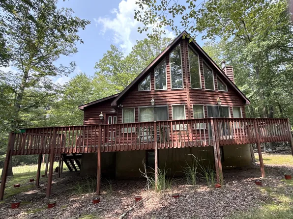 71 E Tuscarora Dr #132, Hazleton, PA 18202
